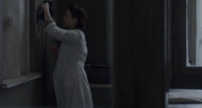 The_Innocents_mkv4305.jpg