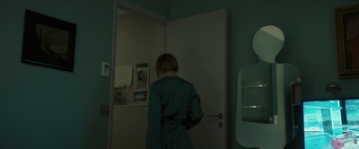 Black_Box_mp44258.jpg
