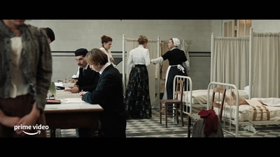 Le_Bal_des_Folles_Trailer_mp40318.jpg