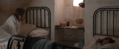 Where_Life_Begins_aka_Tu_choisiras_la_vie_mkv0899.jpg