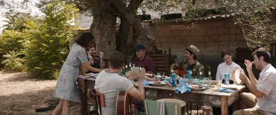 Where_Life_Begins_aka_Tu_choisiras_la_vie_mkv2982.jpg