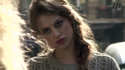 2012-03-30_-_Madame_Figaro_mp41761.jpg