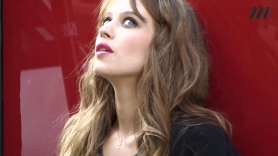2012-03-30_-_Madame_Figaro_mp41783.jpg