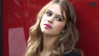 2012-03-30_-_Madame_Figaro_mp41785.jpg
