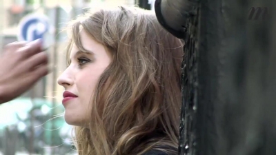 2012-03-30_-_Madame_Figaro_mp41843.jpg