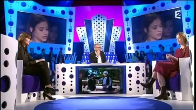 2013-03-02_-_On_n_est_pas_couche_-_Marina_Hands_and_Lou_de_Laage_mp42206.jpg
