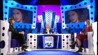 2013-03-02_-_On_n_est_pas_couche_-_Marina_Hands_and_Lou_de_Laage_mp42308.jpg