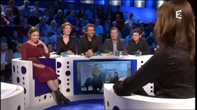 2013-03-02_-_On_n_est_pas_couche_-_Marina_Hands_and_Lou_de_Laage_mp42384.jpg