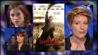2013-03-02_-_On_n_est_pas_couche_-_Marina_Hands_and_Lou_de_Laage_mp42510.jpg