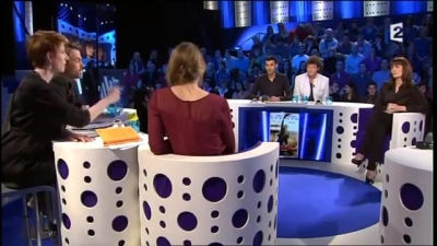 2013-03-02_-_On_n_est_pas_couche_-_Marina_Hands_and_Lou_de_Laage_mp42626.jpg