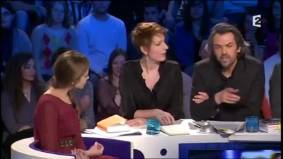 2013-03-02_-_On_n_est_pas_couche_-_Marina_Hands_and_Lou_de_Laage_mp42678.jpg