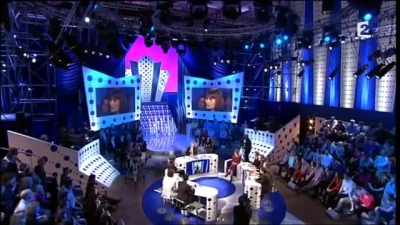 2013-03-02_-_On_n_est_pas_couche_-_Marina_Hands_and_Lou_de_Laage_mp42695.jpg