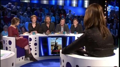 2013-03-02_-_On_n_est_pas_couche_-_Marina_Hands_and_Lou_de_Laage_mp42722.jpg
