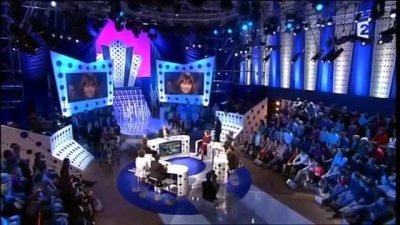2013-03-02_-_On_n_est_pas_couche_-_Marina_Hands_and_Lou_de_Laage_mp42746.jpg
