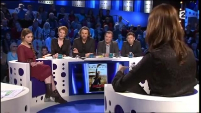 2013-03-02_-_On_n_est_pas_couche_-_Marina_Hands_and_Lou_de_Laage_mp42843.jpg
