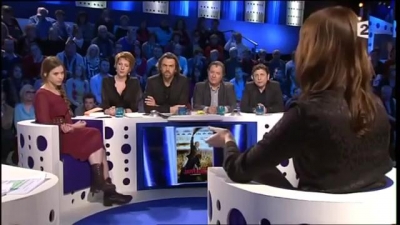 2013-03-02_-_On_n_est_pas_couche_-_Marina_Hands_and_Lou_de_Laage_mp42845.jpg