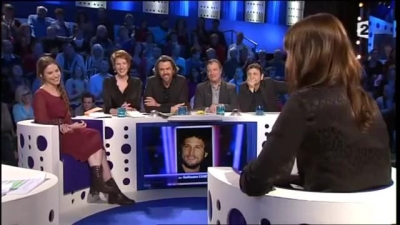 2013-03-02_-_On_n_est_pas_couche_-_Marina_Hands_and_Lou_de_Laage_mp42969.jpg