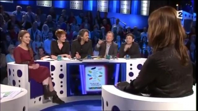2013-03-02_-_On_n_est_pas_couche_-_Marina_Hands_and_Lou_de_Laage_mp43066.jpg