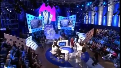 2013-03-02_-_On_n_est_pas_couche_-_Marina_Hands_and_Lou_de_Laage_mp43186.jpg