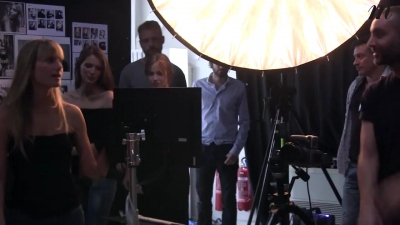 2014_-_Madame_Figaro_-_Respire_Cast_mp40414.jpg