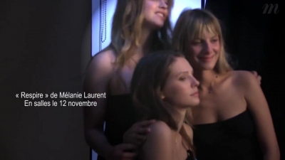 2014_-_Madame_Figaro_-_Respire_Cast_mp40417.jpg