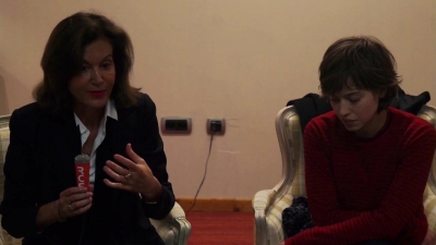 2016-01-20_-_Le_Quotidien_du_Cinema_-_Anne_Fontaine_et_Lou_de_Laage_en_Interview_mp41616.jpg