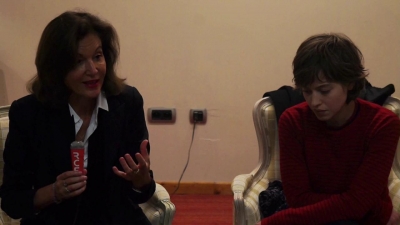 2016-01-20_-_Le_Quotidien_du_Cinema_-_Anne_Fontaine_et_Lou_de_Laage_en_Interview_mp41617.jpg