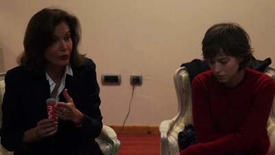 2016-01-20_-_Le_Quotidien_du_Cinema_-_Anne_Fontaine_et_Lou_de_Laage_en_Interview_mp41620.jpg