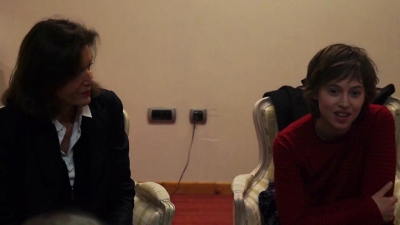 2016-01-20_-_Le_Quotidien_du_Cinema_-_Anne_Fontaine_et_Lou_de_Laage_en_Interview_mp41772.jpg
