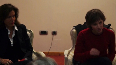 2016-01-20_-_Le_Quotidien_du_Cinema_-_Anne_Fontaine_et_Lou_de_Laage_en_Interview_mp41852.jpg