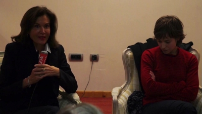 2016-01-20_-_Le_Quotidien_du_Cinema_-_Anne_Fontaine_et_Lou_de_Laage_en_Interview_mp41908.jpg