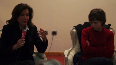 2016-01-20_-_Le_Quotidien_du_Cinema_-_Anne_Fontaine_et_Lou_de_Laage_en_Interview_mp41924.jpg