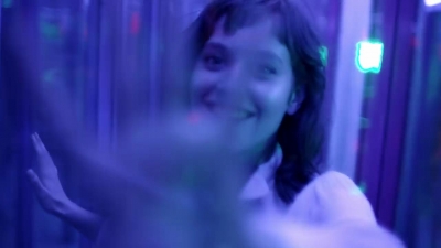 2018_-_GIVENCHY_-_Live_Irresistible_Blossom_Crush_20sec_mp40017.jpg