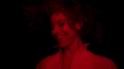 2018_-_GIVENCHY_-_Live_Irresistible_Blossom_Crush_20sec_mp40034.jpg