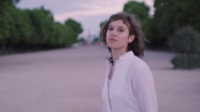 2018_-_GIVENCHY_-_Live_Irresistible_Blossom_Crush_20sec_mp40071.jpg