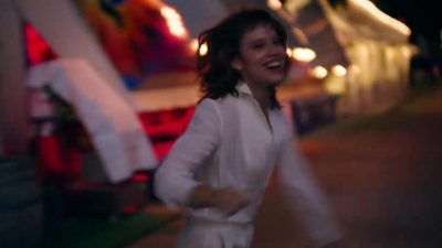 2018_-_GIVENCHY_-_Live_Irresistible_Blossom_Crush_30sec_mp40119.jpg