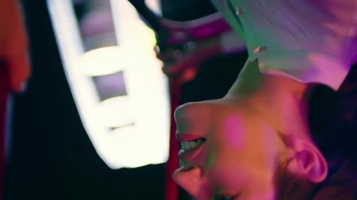 2018_-_GIVENCHY_-_Live_Irresistible_Blossom_Crush_30sec_mp40148.jpg