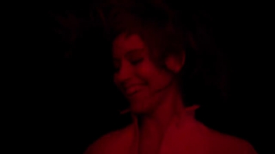 2018_-_GIVENCHY_-_Live_Irresistible_Blossom_Crush_30sec_mp40152.jpg