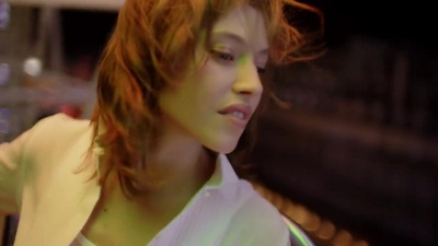 2018_-_GIVENCHY_-_Live_Irresistible_Blossom_Crush_30sec_mp40179.jpg
