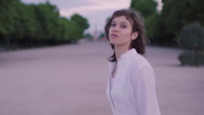 2018_-_GIVENCHY_-_Live_Irresistible_Blossom_Crush_30sec_mp40198.jpg
