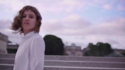 2018_-_GIVENCHY_-_Live_Irresistible_Blossom_Crush_30sec_mp40208.jpg