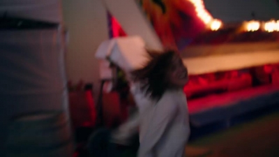 2018_-_GIVENCHY_-_Live_Irresistible_Blossom_Crush_72sec_mp40290.jpg