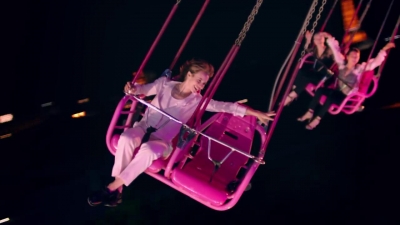 2018_-_GIVENCHY_-_Live_Irresistible_Blossom_Crush_72sec_mp40359.jpg