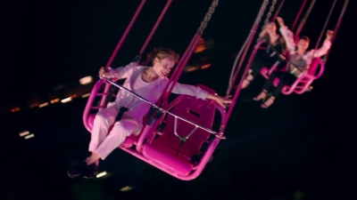 2018_-_GIVENCHY_-_Live_Irresistible_Blossom_Crush_72sec_mp40360.jpg