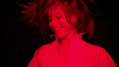 2018_-_GIVENCHY_-_Live_Irresistible_Blossom_Crush_72sec_mp40366.jpg