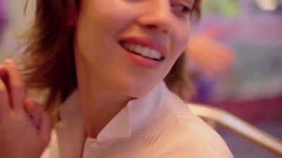2018_-_GIVENCHY_-_Live_Irresistible_Blossom_Crush_72sec_mp40440.jpg
