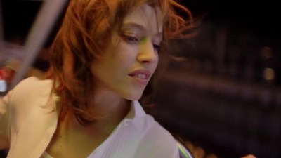 2018_-_GIVENCHY_-_Live_Irresistible_Blossom_Crush_72sec_mp40453.jpg