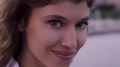 2018_-_GIVENCHY_-_Live_Irresistible_Blossom_Crush_72sec_mp40473.jpg