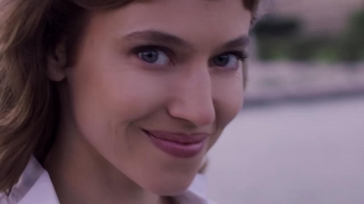 2018_-_GIVENCHY_-_Live_Irresistible_Blossom_Crush_72sec_mp40474.jpg