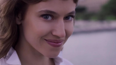 2018_-_GIVENCHY_-_Live_Irresistible_Blossom_Crush_72sec_mp40475.jpg